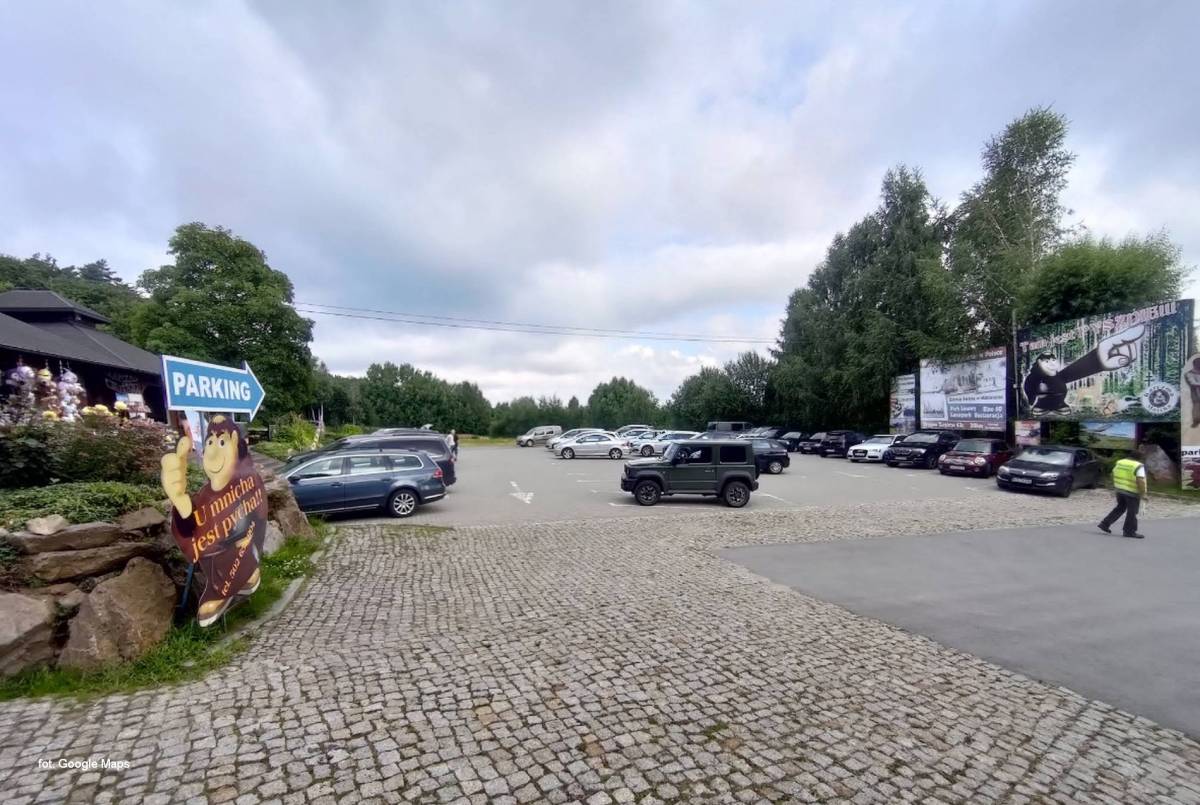 Parking w Nowej Słupi - parking w nowej slupi1