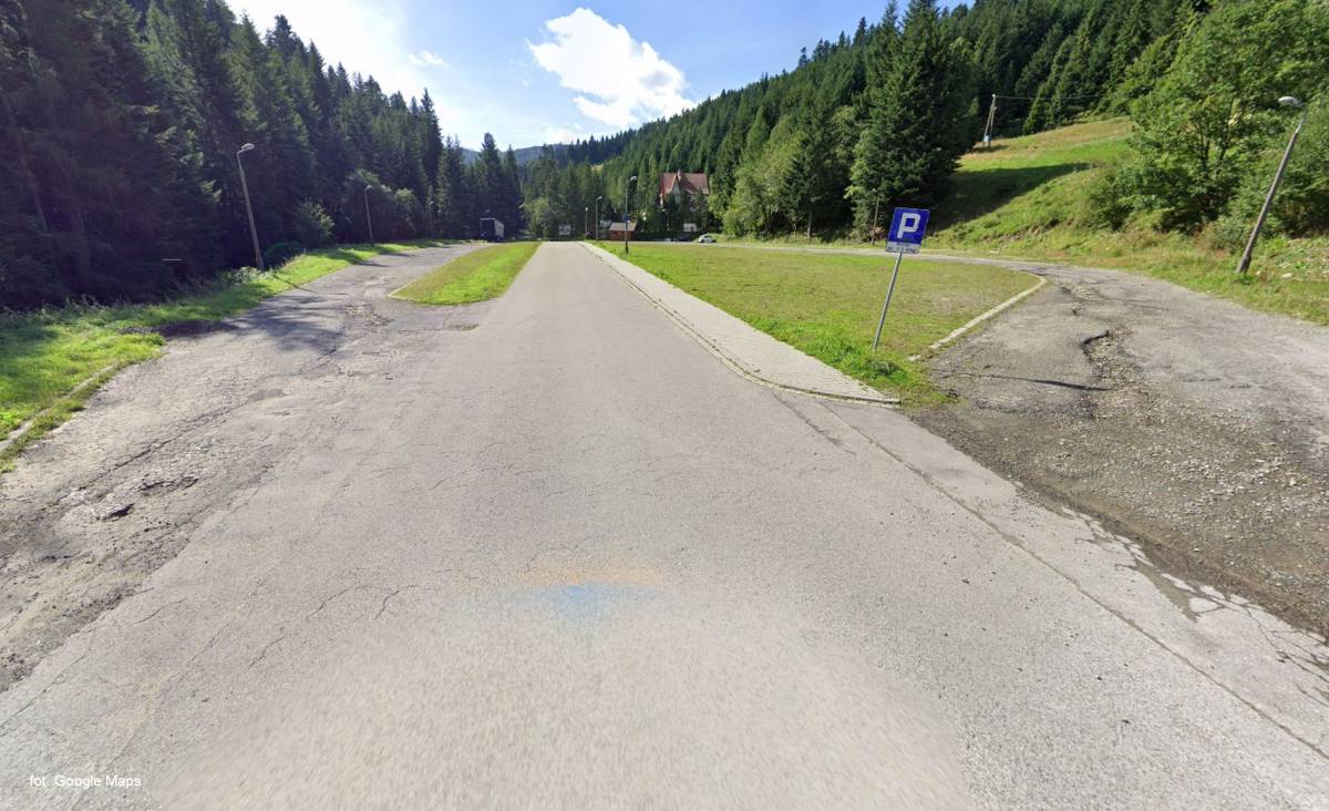 Parking Poręba Wielka - parking poreba wielka1