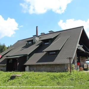 Główny Szlaki Beskidzki - stare wierchy mountain hut 5