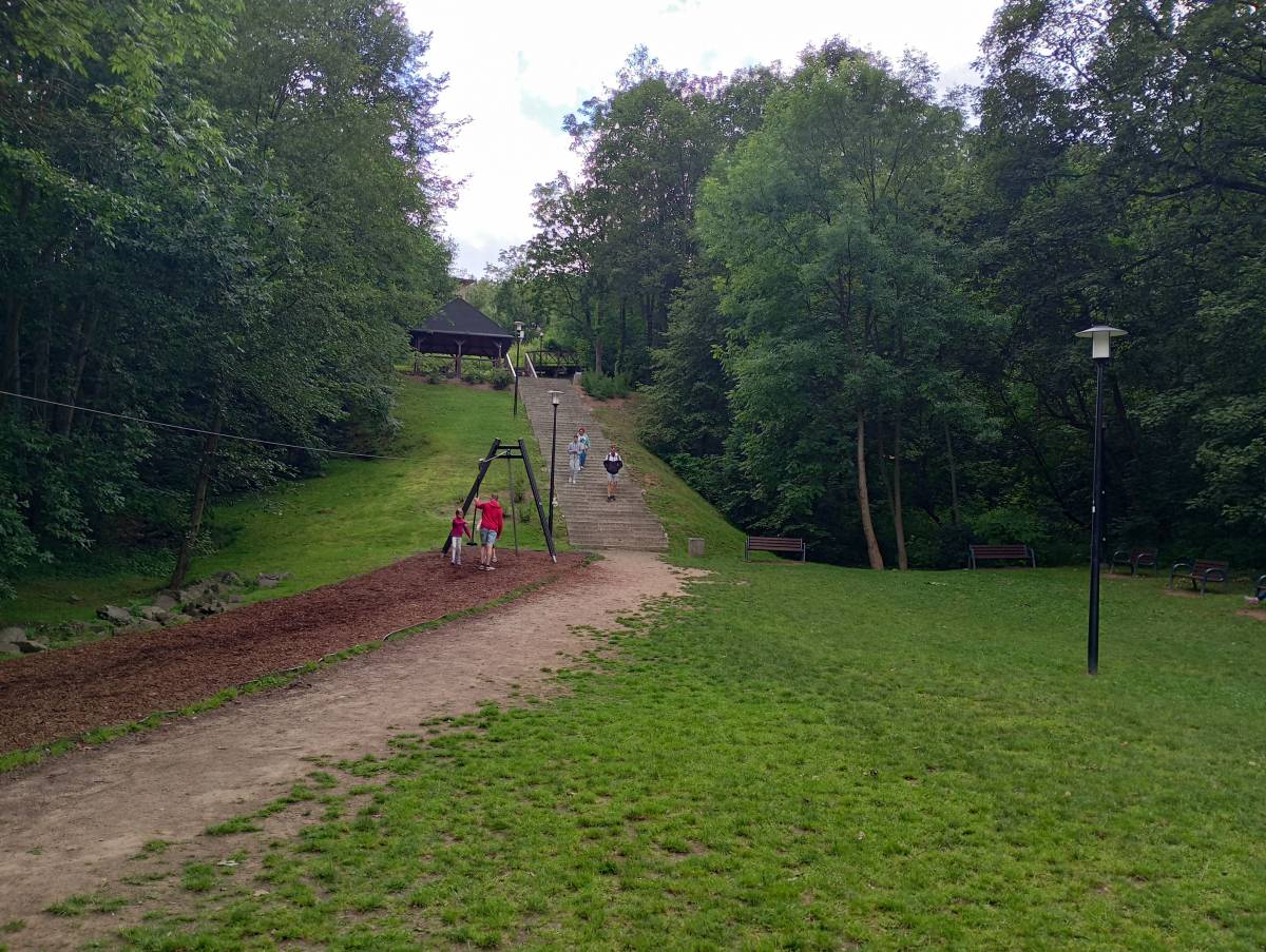 Dawna skocznia narciarska Karpatka w Karpaczu - dawna skocznia narciarska karpatka w karpaczu 2