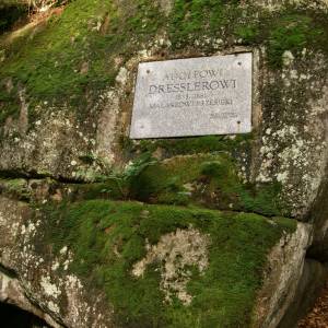 Tablica poświęcona Adolfowi Dresslerowi w Przesiece - tablica poswiecona adolfowi dresslerowi w przesiece 1