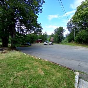 Parking przy Kamieniu Walońskim w Przesiece - parking przy kamieniu walonskim w przesiece 5