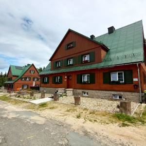 Parking przy Osadzie Chybotek w Przesiece - parking przy osadzie chybotek w przesiece 7