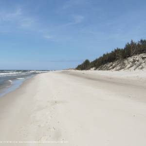 Szlak na latarnię Czołpino przez plażę - czolpino plaza sandstrand scholpin
