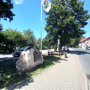 Głaz upamiętniajacy 700 lat Podgórzyna - glaz upamietniajacy 700 lat podgorzyna 5