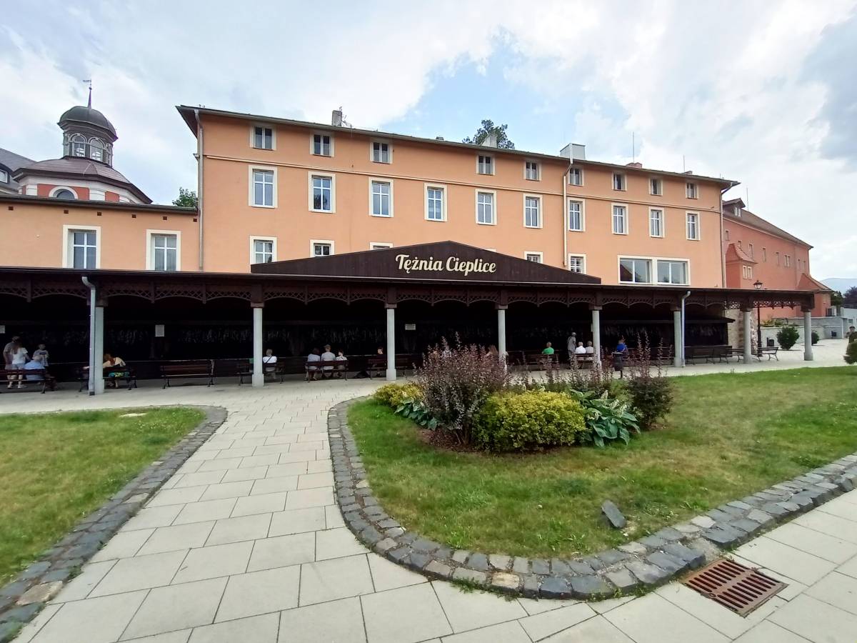 Tężnia w Cieplicach - teznia w cieplicach 3