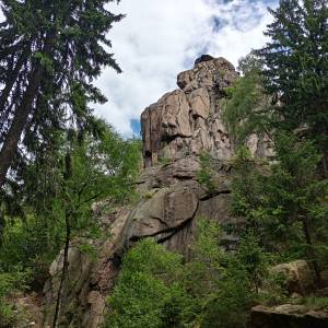 Skałki wspinaczkowe w Górach Sokolich - krzywa turnia w gorach sokolich 3