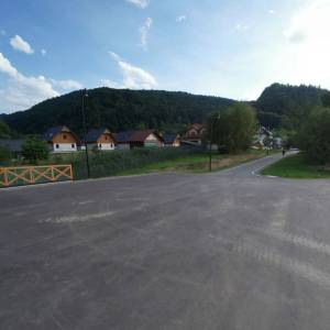 Parking przy kładce w Krościenku nad Dunajcem - parking przy kladce w kroscienku nad dunajcem1