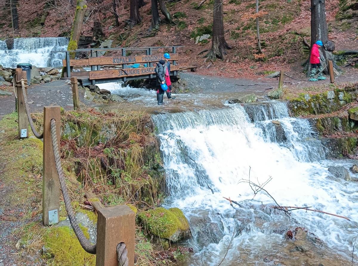 Jedlickie Kaskady - wodospad w poblizu kopalni podgorze