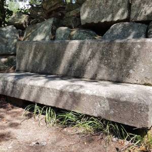 Kamienna Ławka w Kowarach - kamienna lawka w kowarach 4