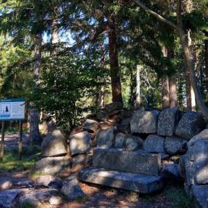 Kamienna Ławka w Kowarach - kamienna lawka w kowarach 5