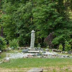 Pomnik Światowida w Czarnowie - pomnik swiatowida w czarnowie 2