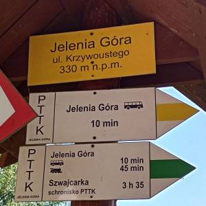 Parking pod Wzgórzem Krzywoustego - parking pod wzgorzem krzywoustego 13