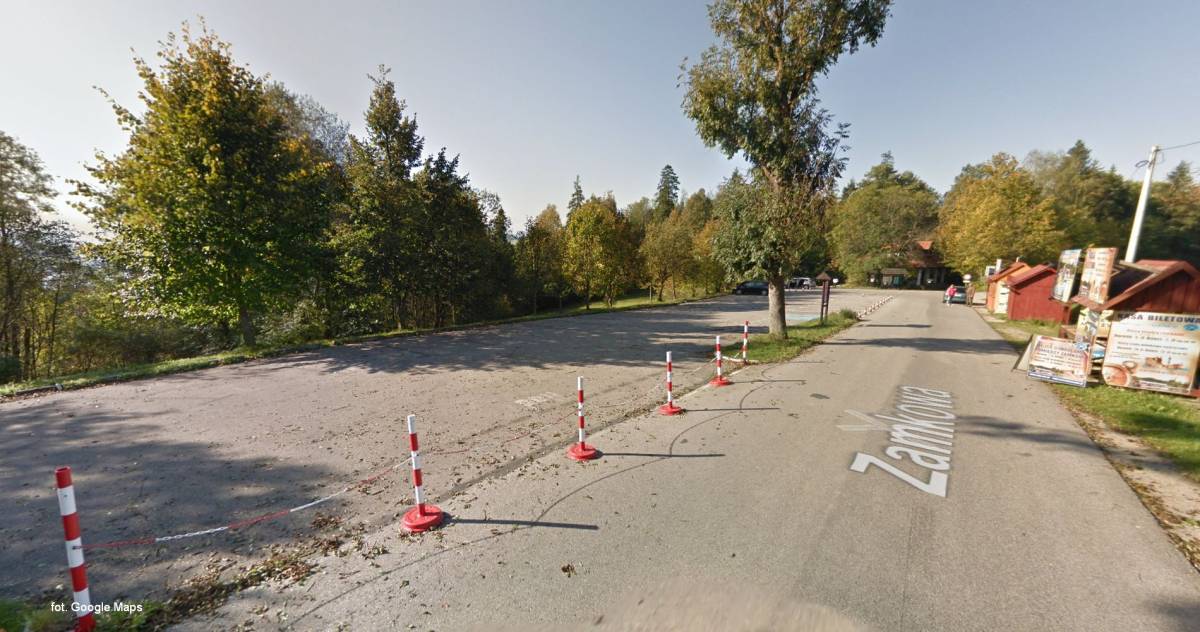 Parking Zamek Czorsztyn - parking zamek czorsztyn2