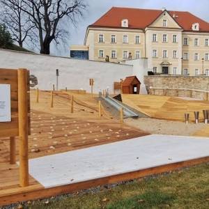 Centrum Przyrodniczo-Edukacyjne KPN - Pałac Sobieszów - centrum przyrodniczo edukacyjne kpn palac sobieszow 2