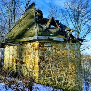 Mauzoleum von Cottenetów w Brunowie - mauzoleum von cottenetow w brunowie 3