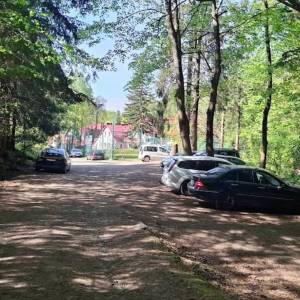 Parking pod Kruczymi Skałami w Karpaczu - parking pod kruczymi skalami w karpaczu 1