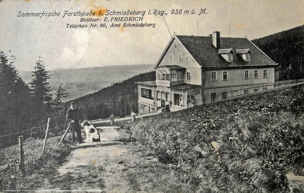 Leśniczówka nr 42 koło Schmiedebergu (Kowary) otwarta w 1889 roku, od 1946 do 1950 roku schronisko młodzieżowe.