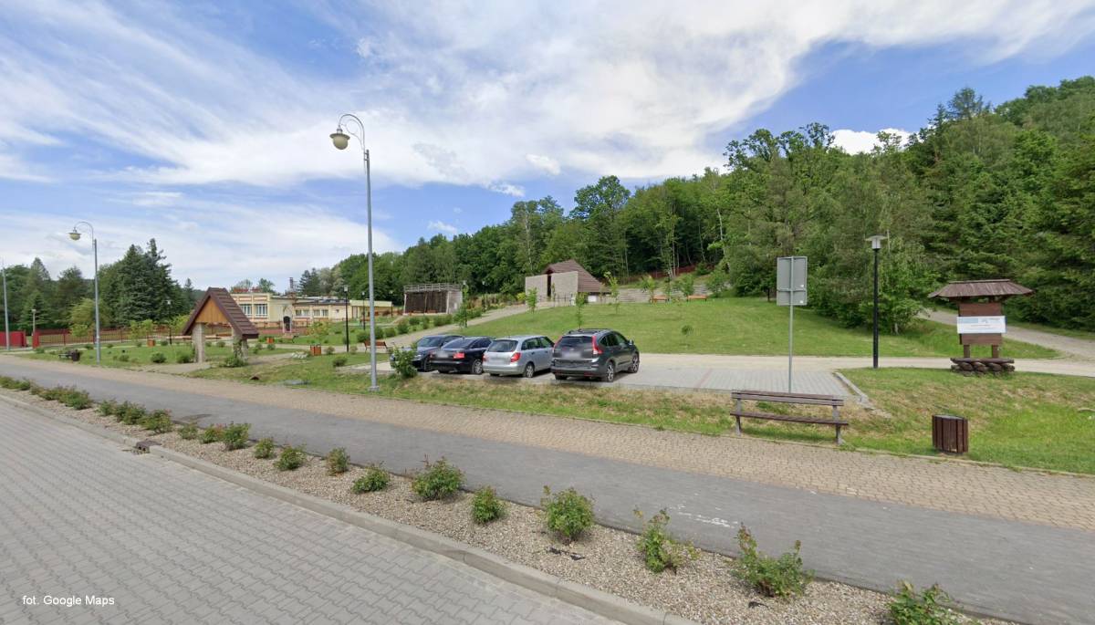 Parking Wapienne 2 - parking wapienne 2