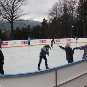 Lodowisko w Szklarskiej Porębie - lodowisko w szklarskiej porebie 2
