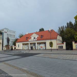 Cekhauz w Białymstoku - bialystok rynek kosciuszki 4