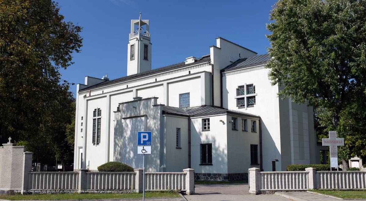Kościół pw. Niepokalanego Serca Maryi i Matki Bożej Ostrobramskiej w Białymstoku - bialystok kosciol par p w niepokalanego serca maryi 1949 1955 suchowolca 27 003